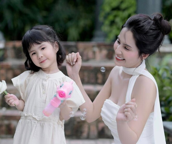 View - Thiên An hồi bầu bé Sol: Được người đặc biệt hộ tống đi đẻ bằng xe máy, sau sinh cật lực kiếm tiền nuôi con | Báo Tri thức và Cuộc sống - TIN TỨC PHỔ BIẾN KIẾN THỨC 24H