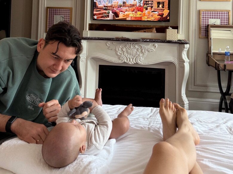 View - 3 ông chồng nổi tiếng đi học lớp tiền sản: Thủ môn Đặng Văn Lâm đỡ đần vợ cực khéo, nhìn chồng trẻ Ngô Thanh Vân mà run giùm | Báo Tri thức và Cuộc sống - TIN TỨC PHỔ BIẾN KIẾN THỨC 24H