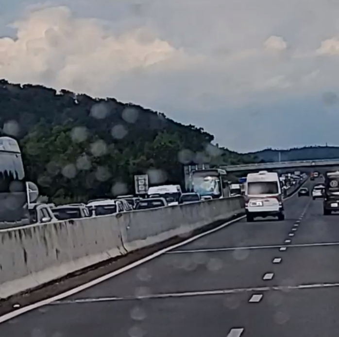 View - Tin tức 24h: Miền Bắc tăng nhiệt sau kỳ nghỉ lễ, dự báo ở Hà Nội sẽ nóng hơn 40 độ C | Báo Tri thức và Cuộc sống - TIN TỨC PHỔ BIẾN KIẾN THỨC 24H