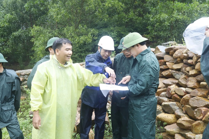 Tin tức 24h: Mưa lớn bắt đầu từ Quảng Trị và Huế đêm nay, phát triển đến Đà Nẵng vào ngày mai ảnh 15 Tin tức 24h: Mưa lớn bắt đầu từ Quảng Trị và Huế đêm nay, phát triển đến Đà Nẵng vào ngày mai ảnh 15